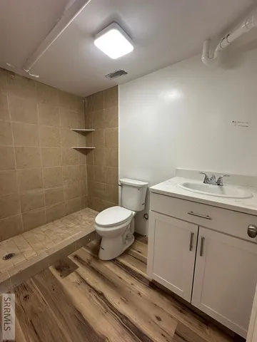 $1,500 | 295 S Boulevard, Idaho Falls, ID 83401