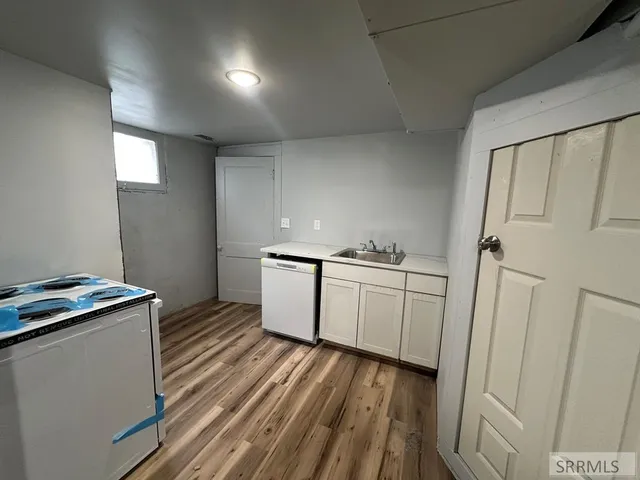 $1,500 | 295 S Boulevard, Idaho Falls, ID 83401