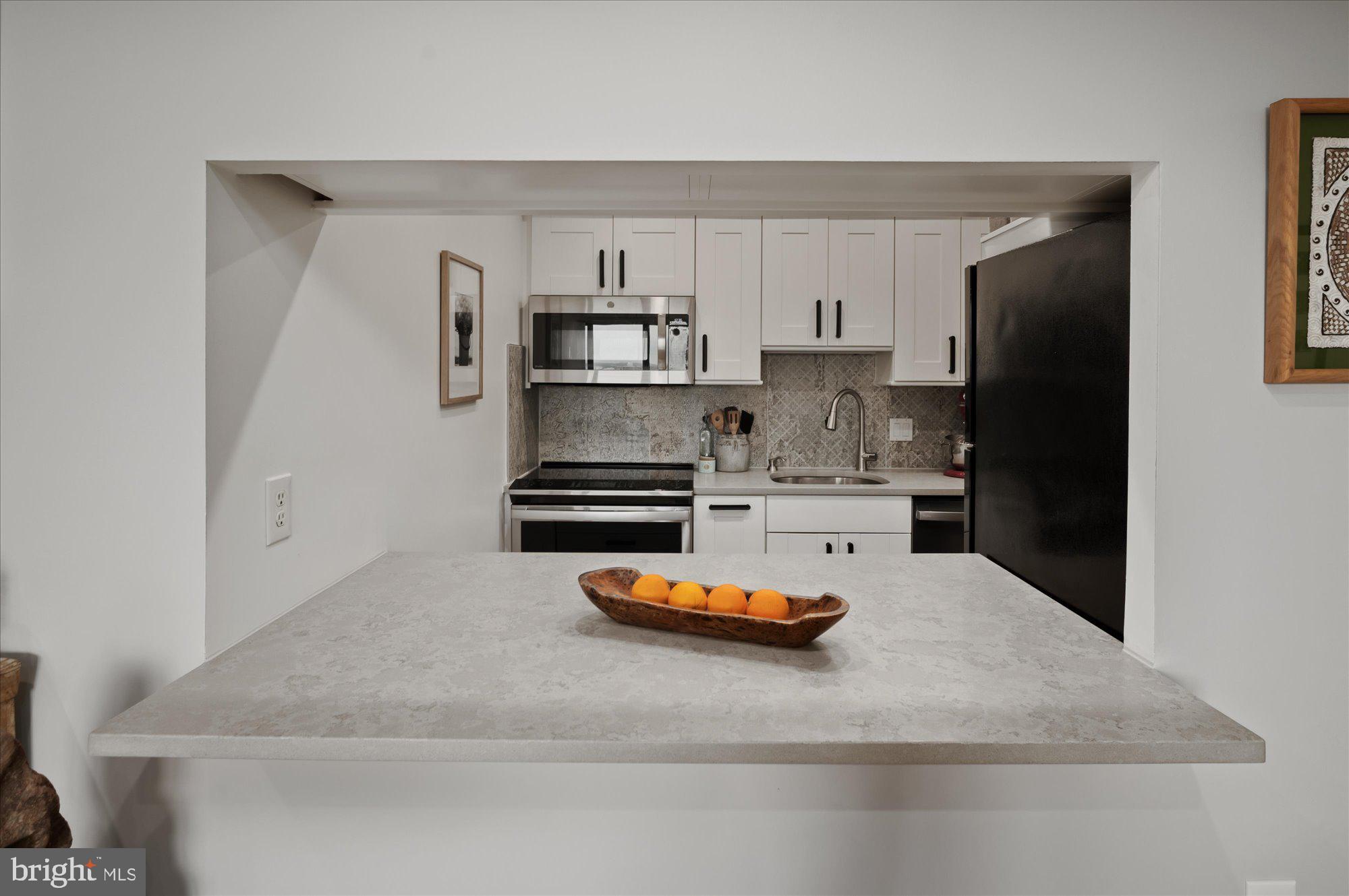 1301 North Courthouse Road, Unit 1404 Arlington, VA 22201 - Photo 14 of 38