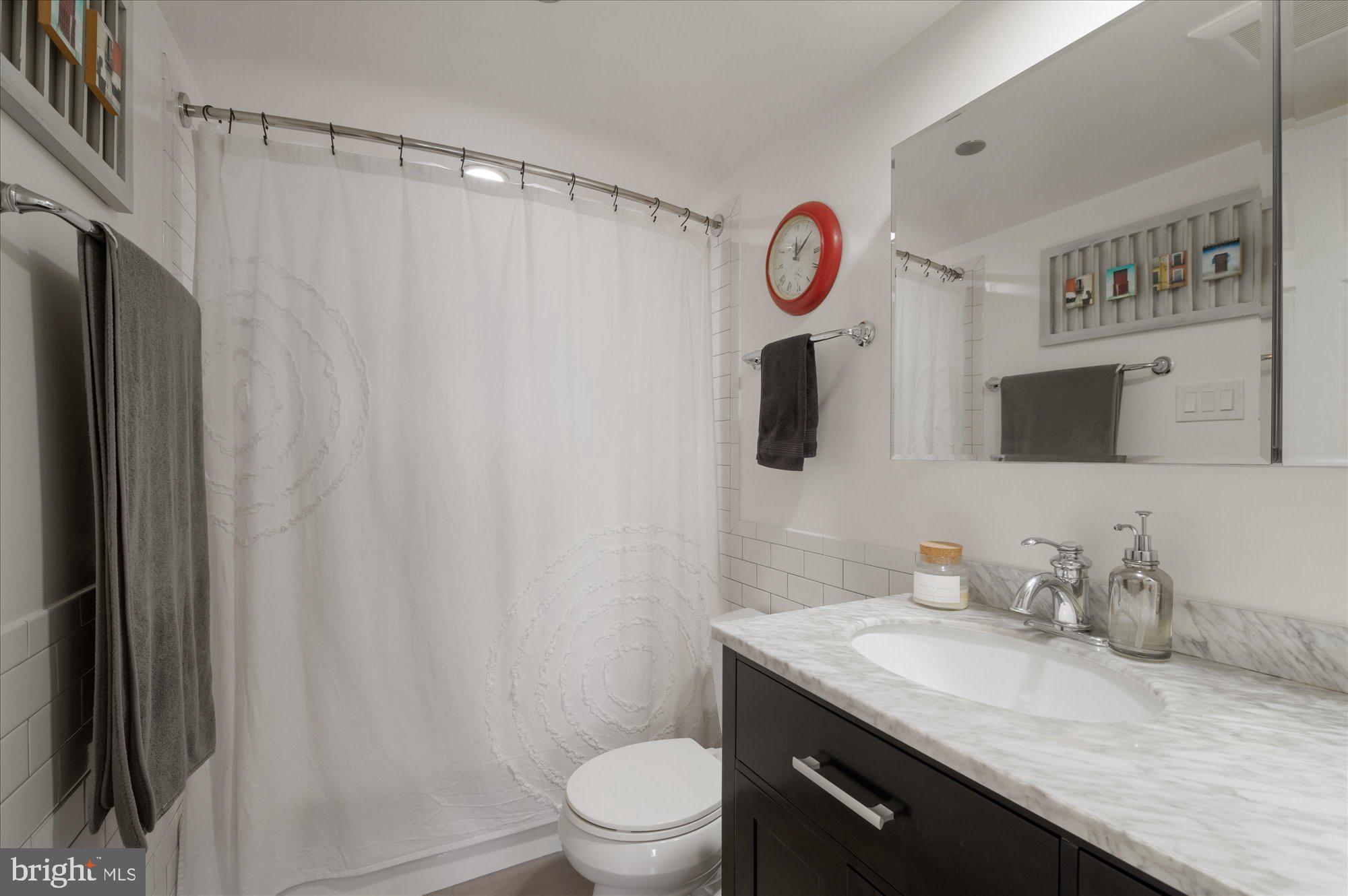 1301 North Courthouse Road, Unit 1404 Arlington, VA 22201 - Photo 18 of 38