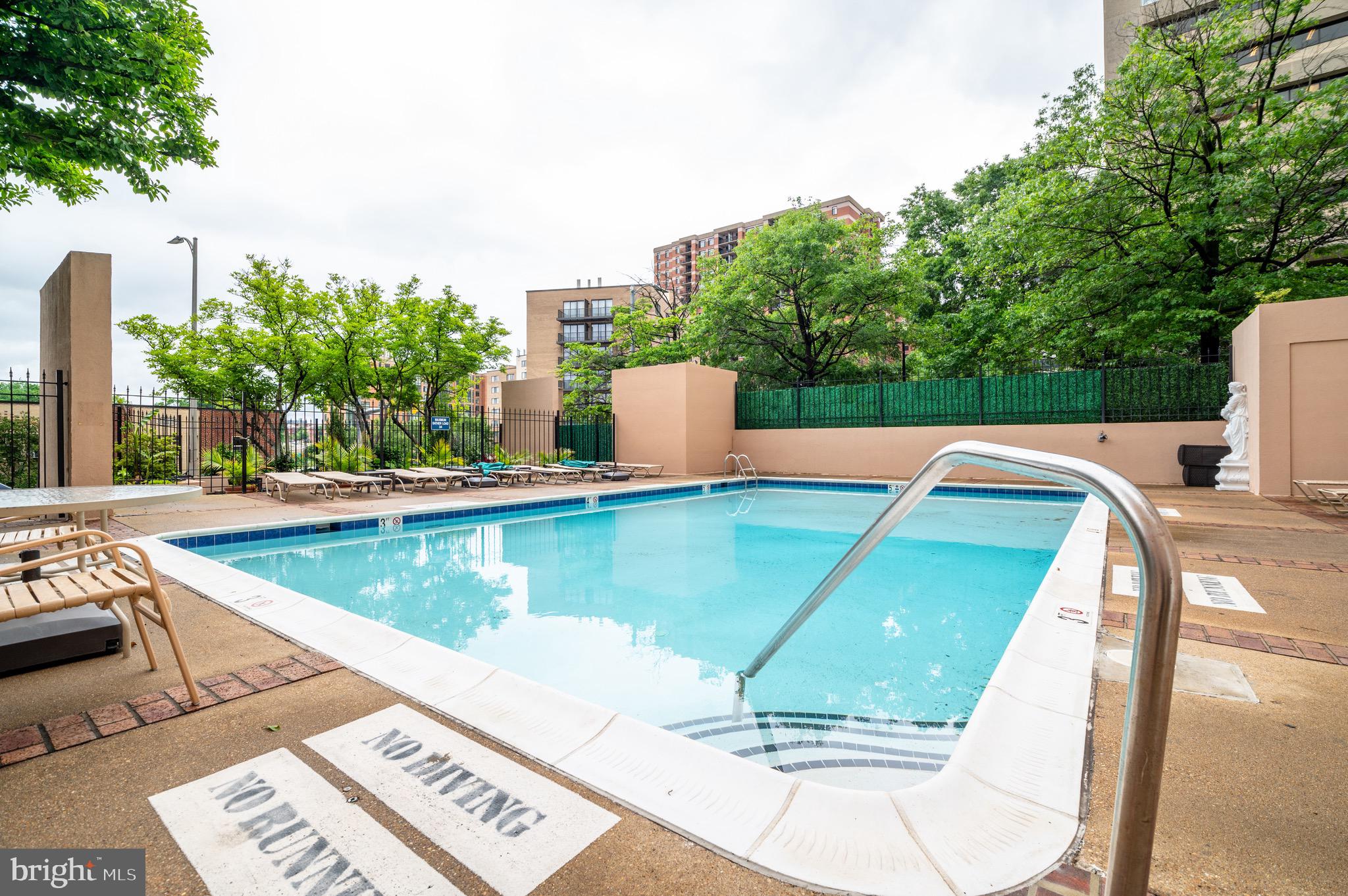 1301 North Courthouse Road, Unit 1404 Arlington, VA 22201 - Photo 22 of 38