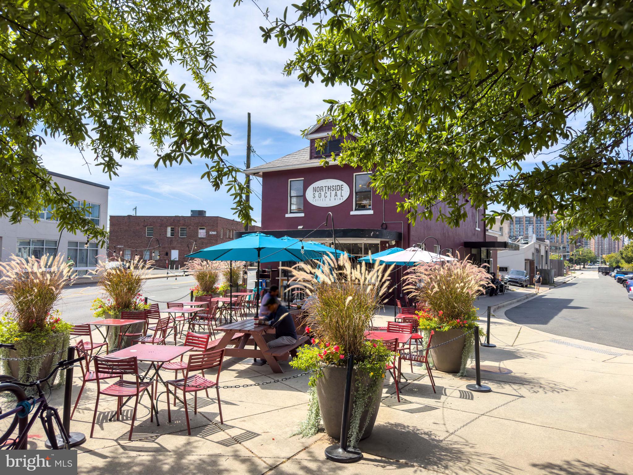 1301 North Courthouse Road, Unit 1404 Arlington, VA 22201 - Photo 31 of 38