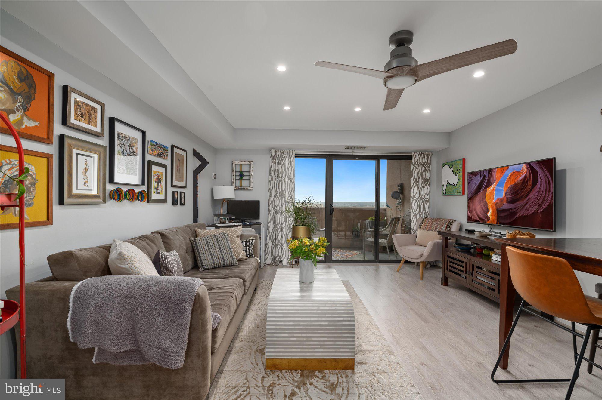 1301 North Courthouse Road, Unit 1404 Arlington, VA 22201 - Photo 7 of 38