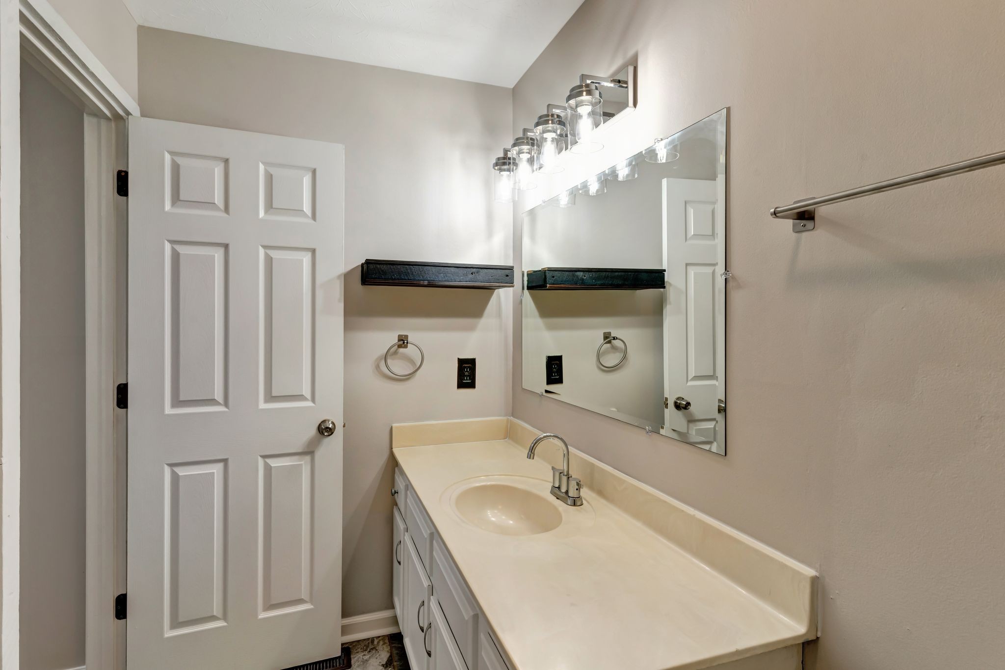 4022 Indian Creek Road Greenbrier, TN 37073 - Photo 19 of 34