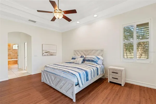 $6,000 | 4801 Edgemont Court, Sarasota, FL 34233