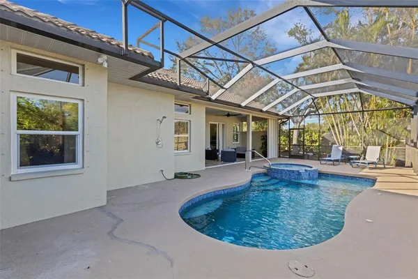 $6,000 | 4801 Edgemont Court, Sarasota, FL 34233