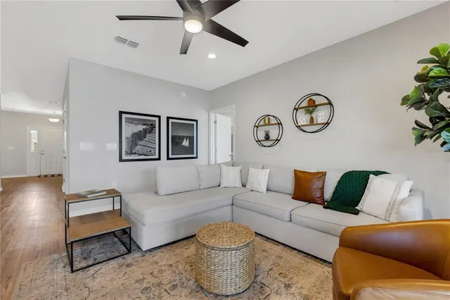 $3,500 | 3941 White Ibis Road, Lakeland, FL 33811