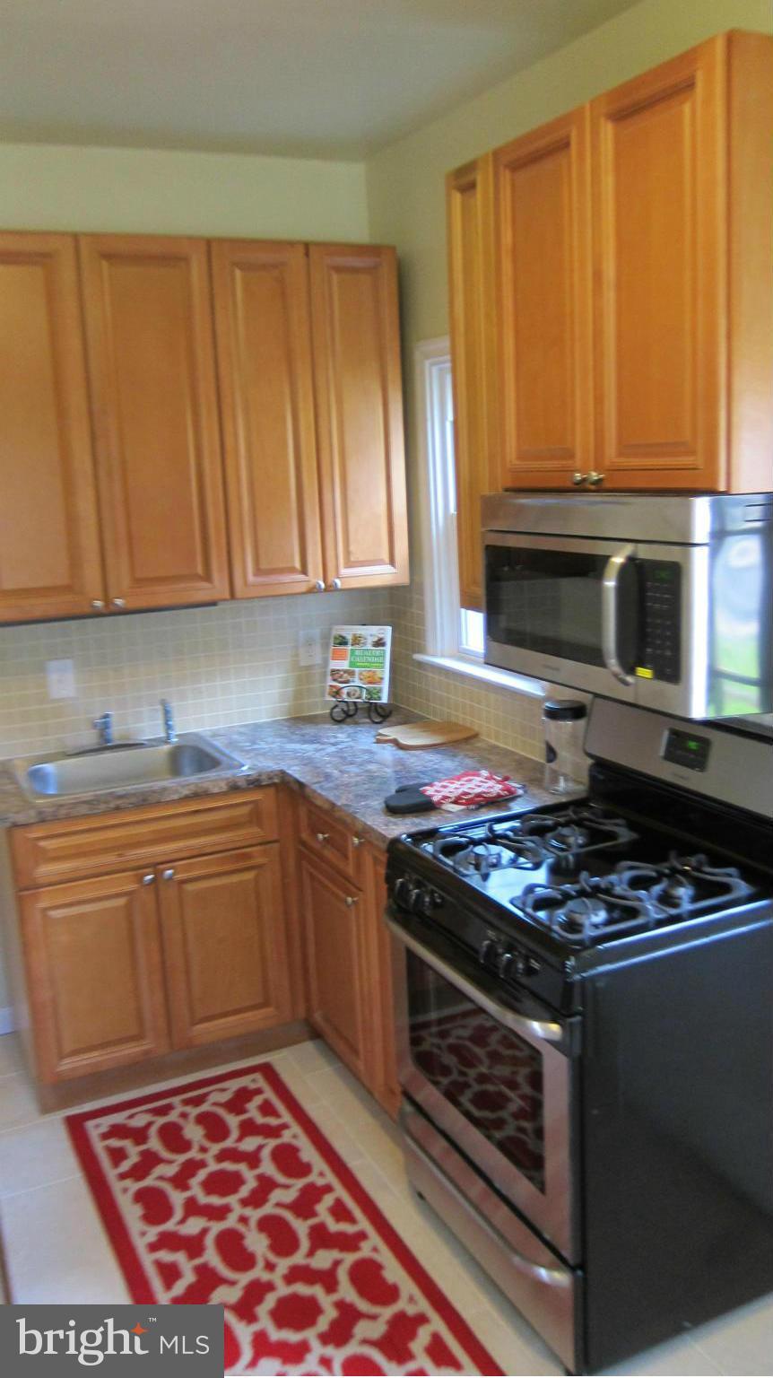 7839 Highpoint Road Parkville, MD 21234 - Photo 24 of 30 Kitchen