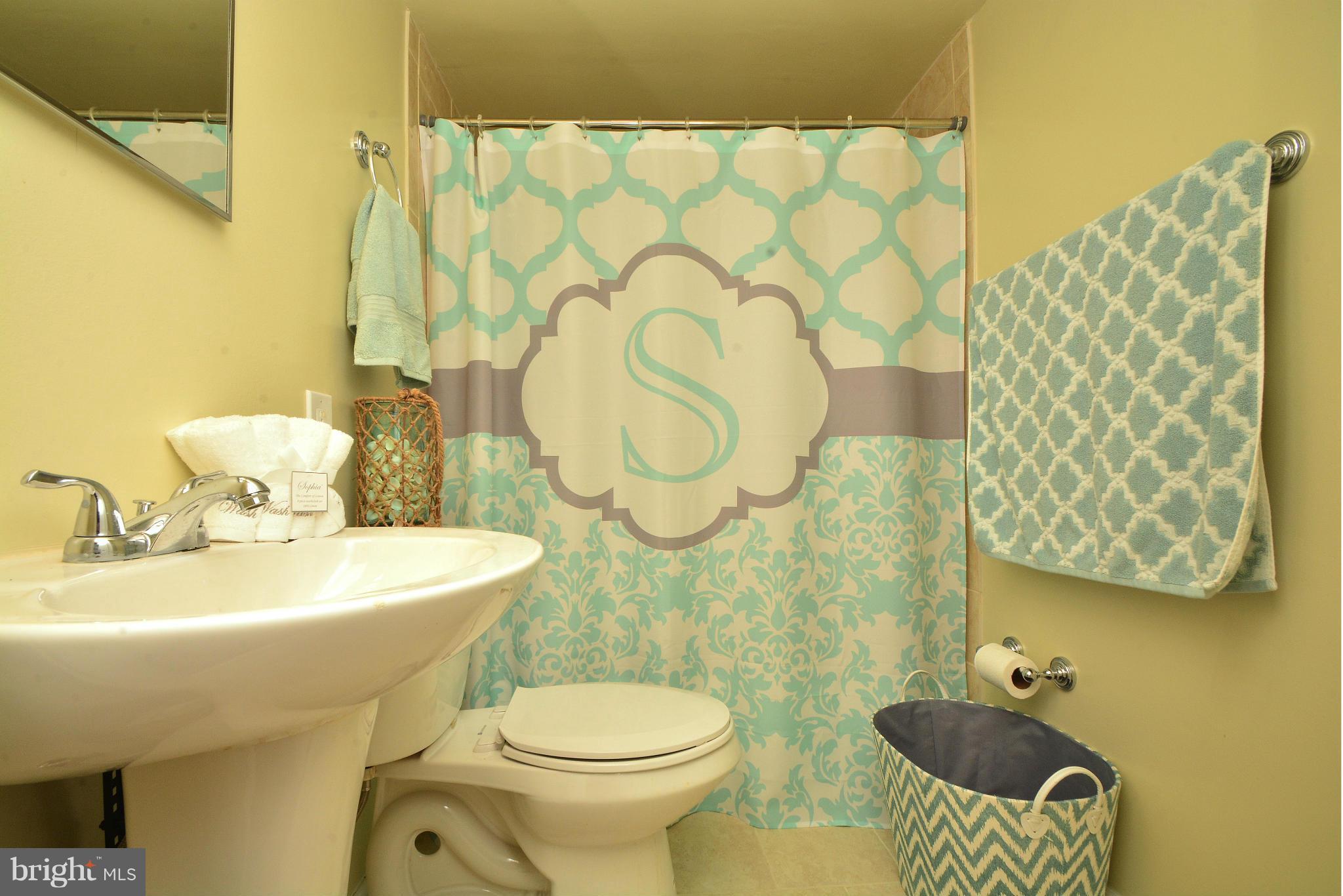 7839 Highpoint Road Parkville, MD 21234 - Photo 5 of 30 Bath