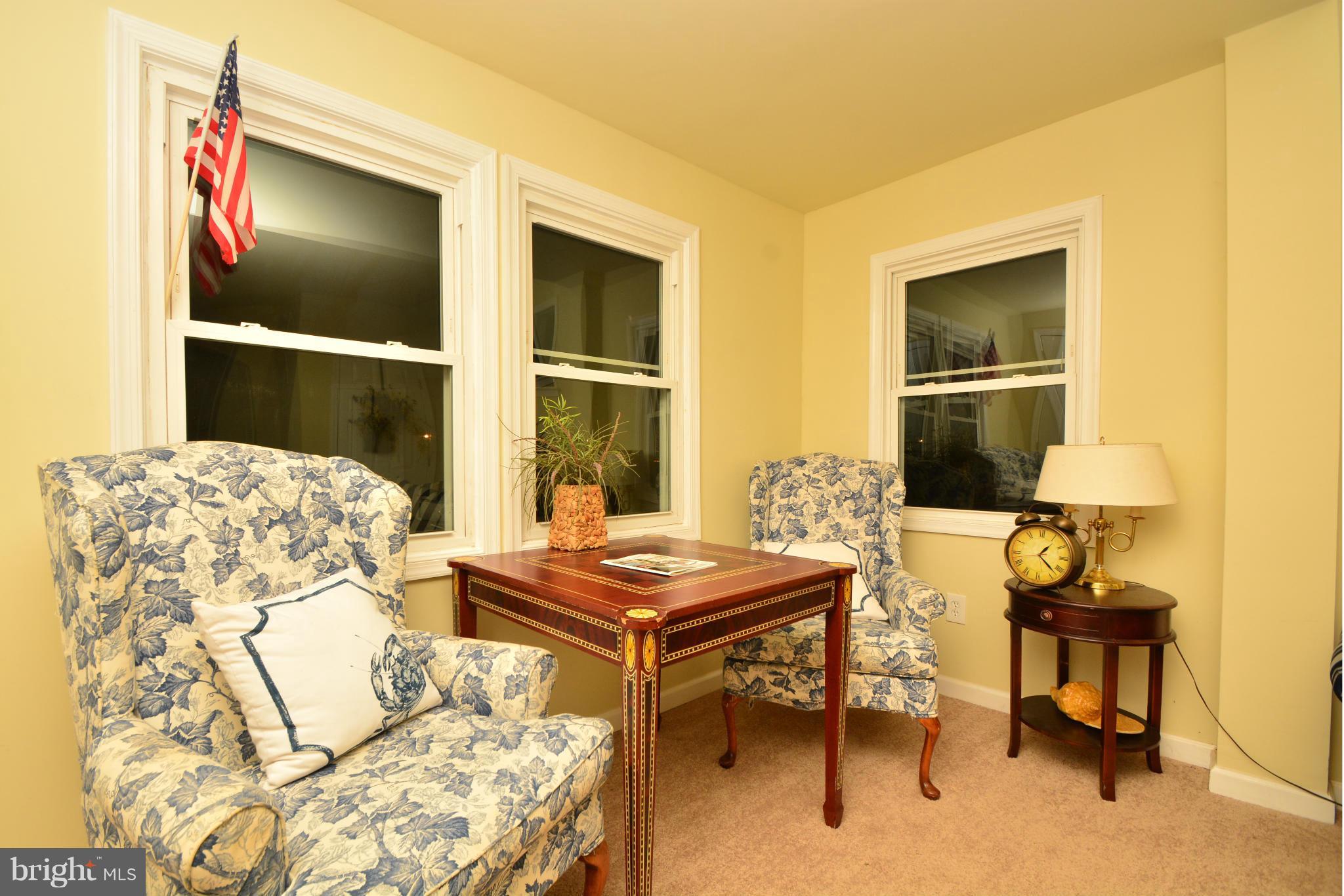 7839 Highpoint Road Parkville, MD 21234 - Photo 9 of 30 Sunporch