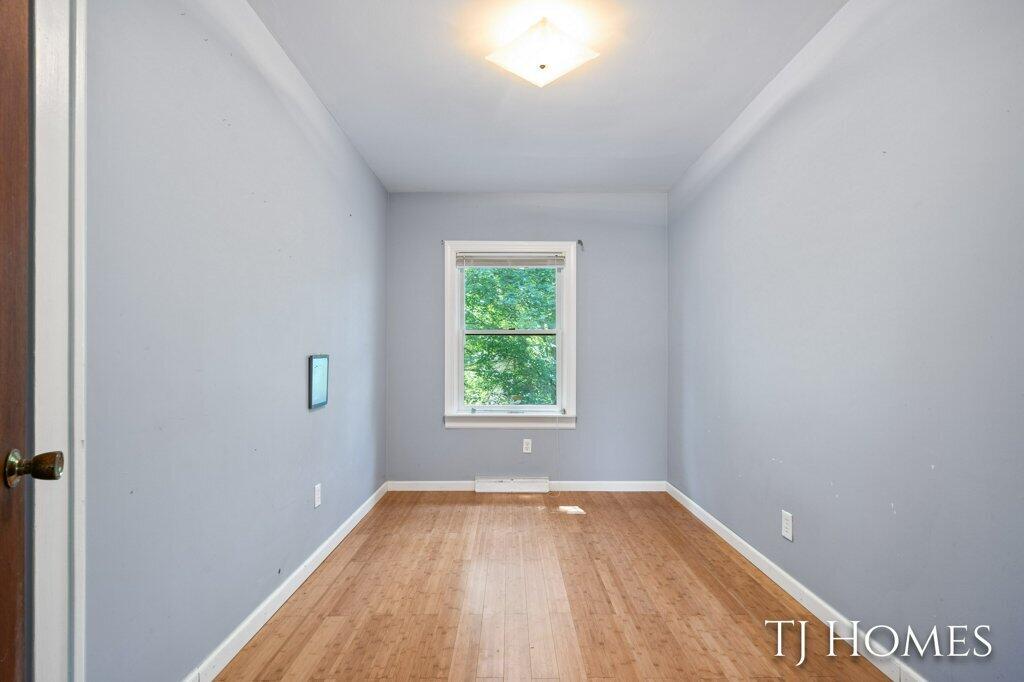 1675 West Tyler Road Muskegon, MI 49445 - Photo 13 of 28 022-1675 Tyler-18_m