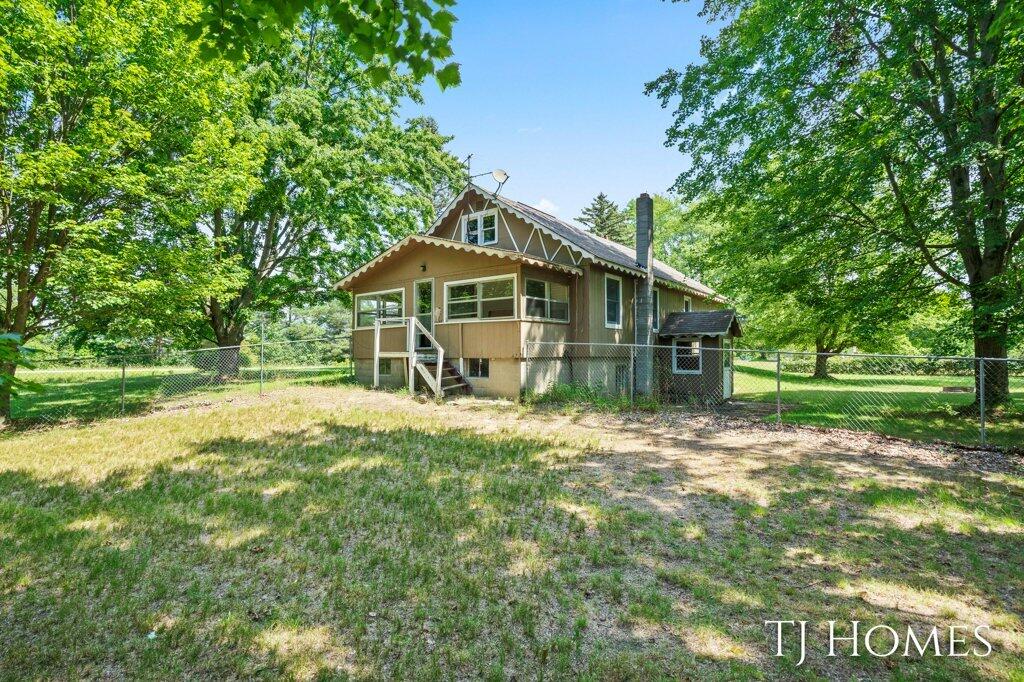 1675 West Tyler Road Muskegon, MI 49445 - Photo 19 of 28 009-1675 Tyler-9_m