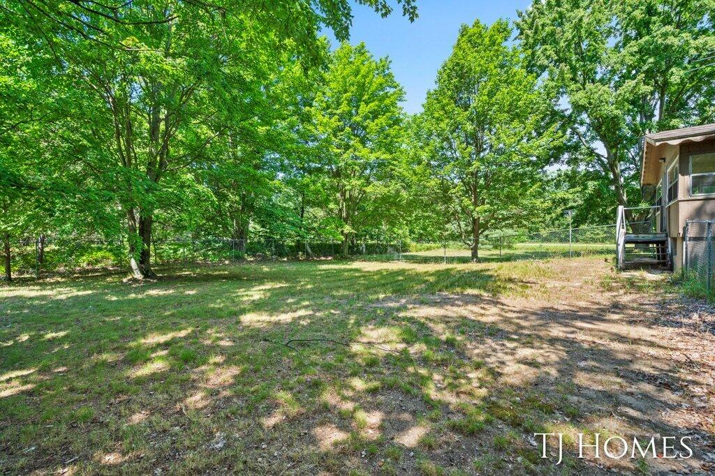 1675 West Tyler Road Muskegon, MI 49445 - Photo 23 of 28 008-1675 Tyler-8_m