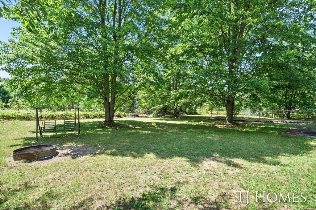 1675 West Tyler Road Muskegon, MI 49445 - Photo 25 of 28 011-1675 Tyler-7_m