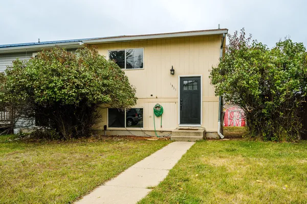 $239,999 | 1335 Highland Avenue, Sheridan, WY 82801