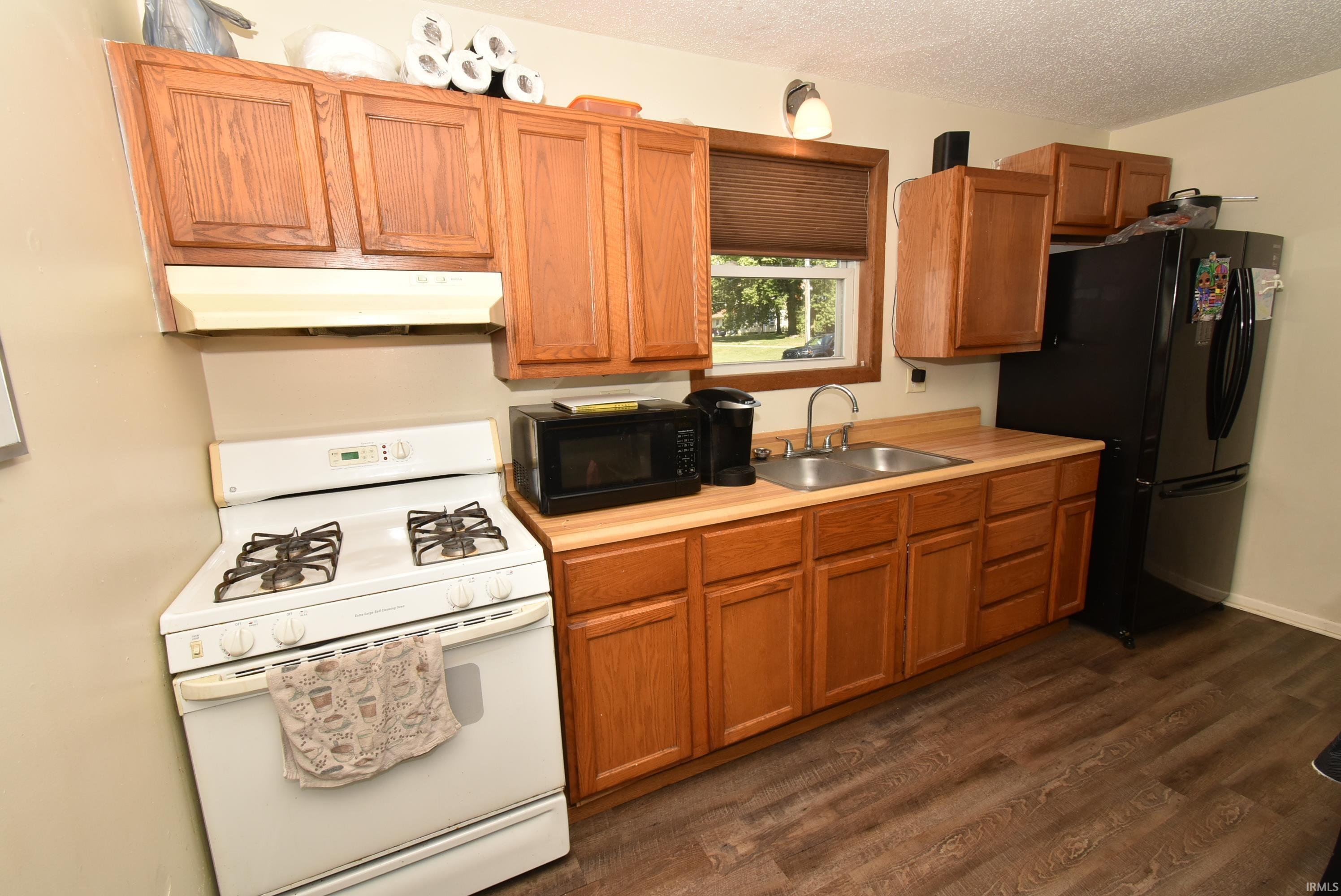 401 East 7th Street Fowler, IN 47944 - Photo 11 of 28