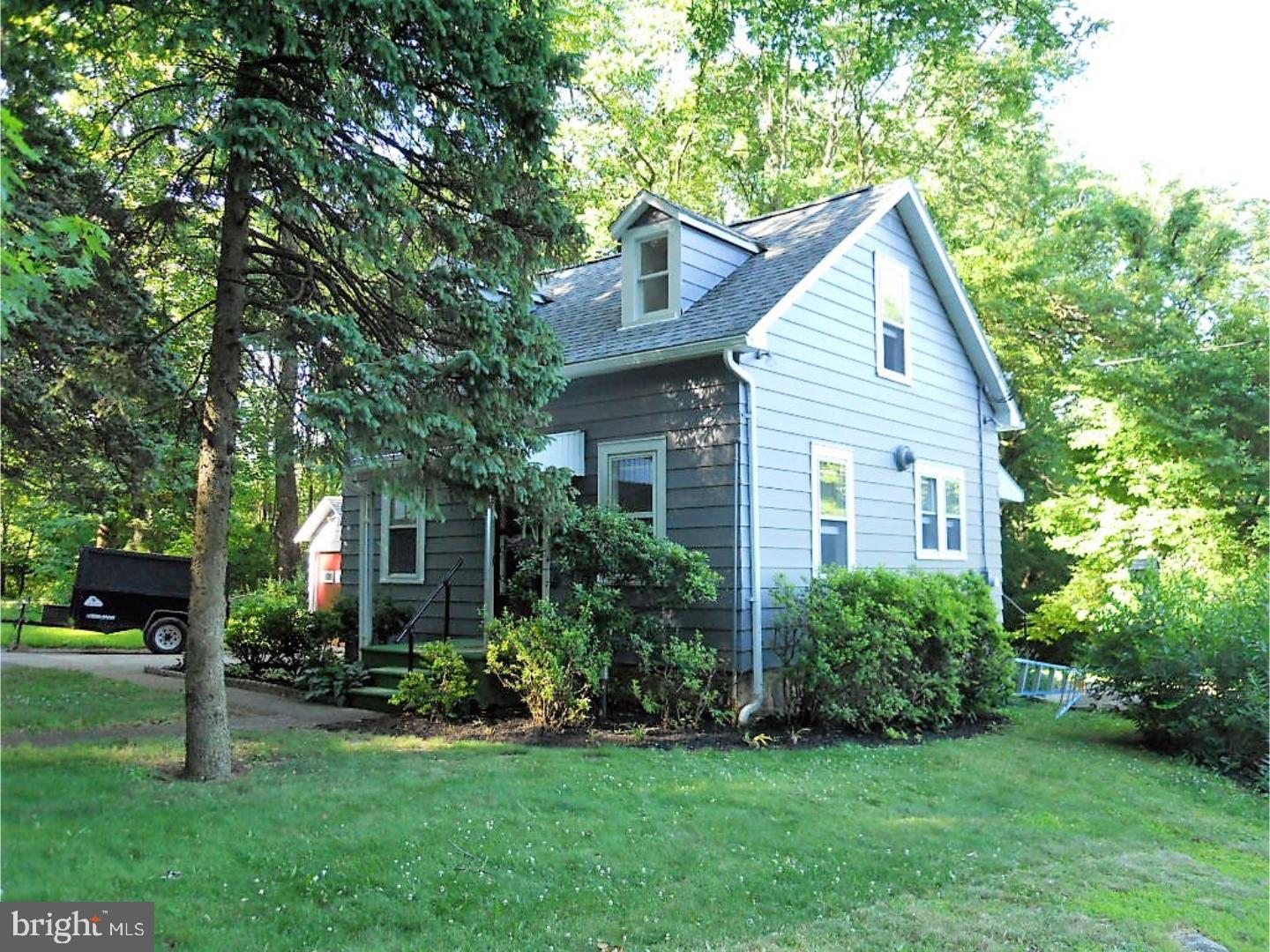 171 Wegman Road Reading, PA 19606 - Photo 2 of 23