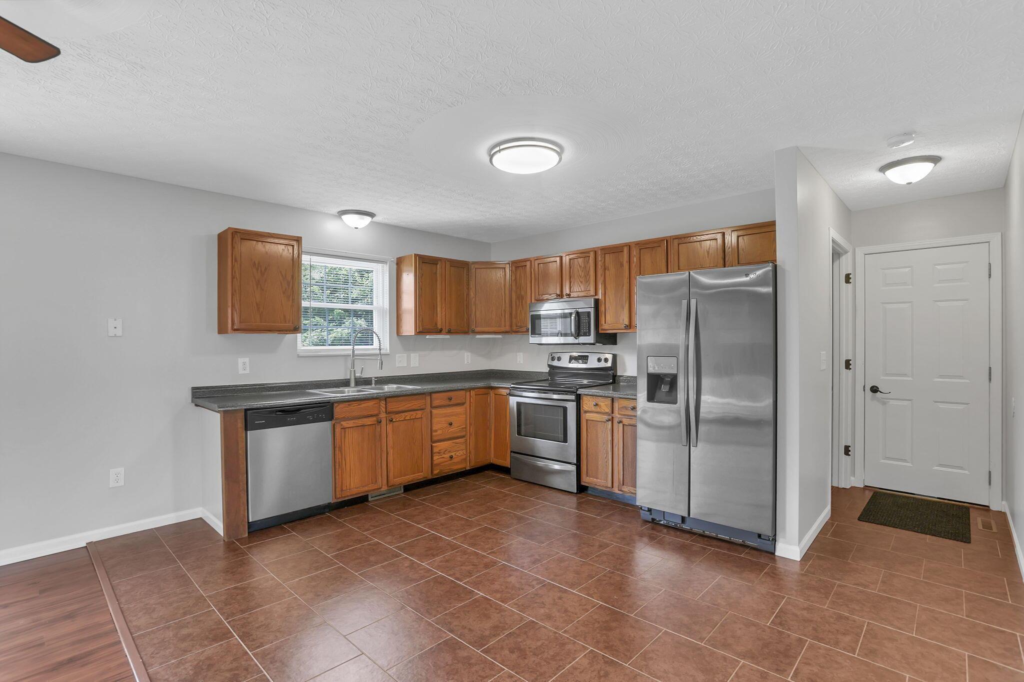 18750 Griffith Road Logan, OH 43138 - Photo 10 of 38 19-web-or-mls-LO5A6053