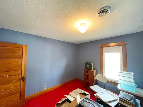 $89,500 | 404 6th Avenue West, Lamberton, MN 56152