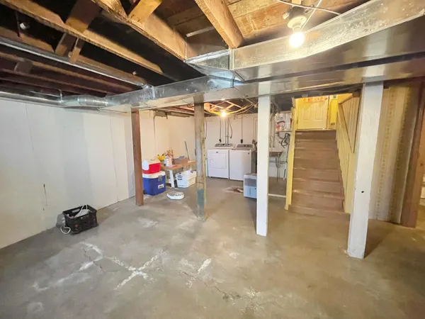 $89,500 | 404 6th Avenue West, Lamberton, MN 56152