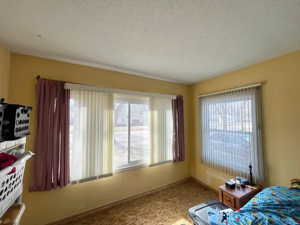 $89,500 | 404 6th Avenue West, Lamberton, MN 56152