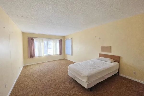 $89,500 | 404 6th Avenue West, Lamberton, MN 56152