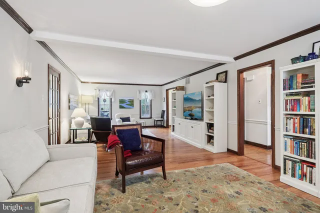 $855,000 | 105 Algonquin Trail, Medford Lakes, NJ 08055