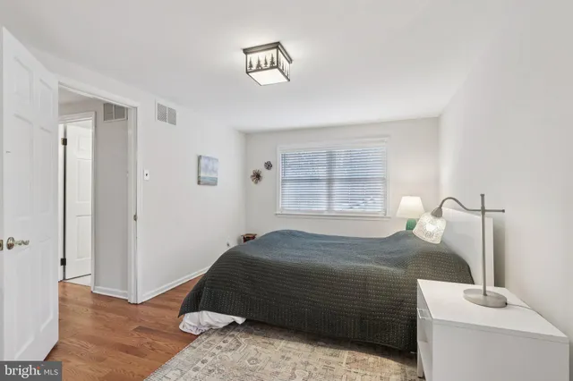 $855,000 | 105 Algonquin Trail, Medford Lakes, NJ 08055