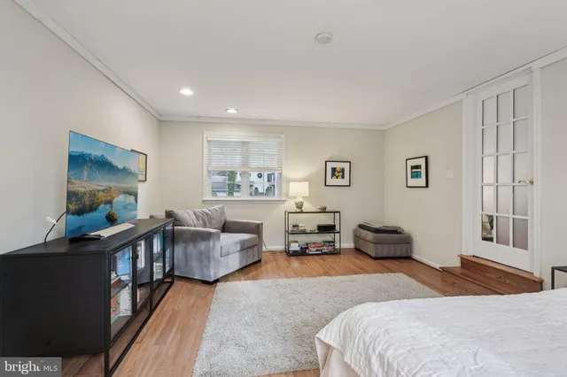 $855,000 | 105 Algonquin Trail, Medford Lakes, NJ 08055