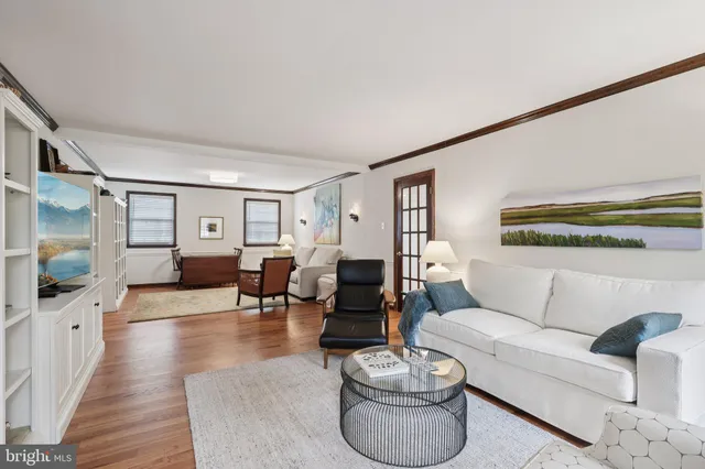 $855,000 | 105 Algonquin Trail, Medford Lakes, NJ 08055