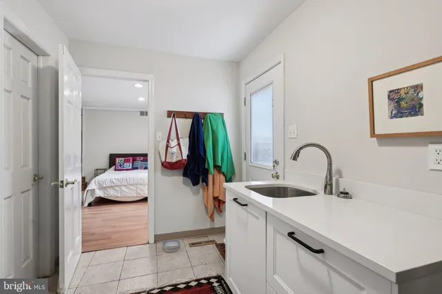 $855,000 | 105 Algonquin Trail, Medford Lakes, NJ 08055