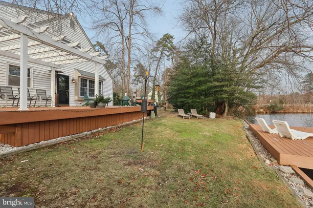 $855,000 | 105 Algonquin Trail, Medford Lakes, NJ 08055