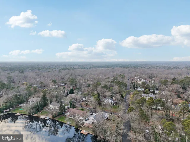 $855,000 | 105 Algonquin Trail, Medford Lakes, NJ 08055