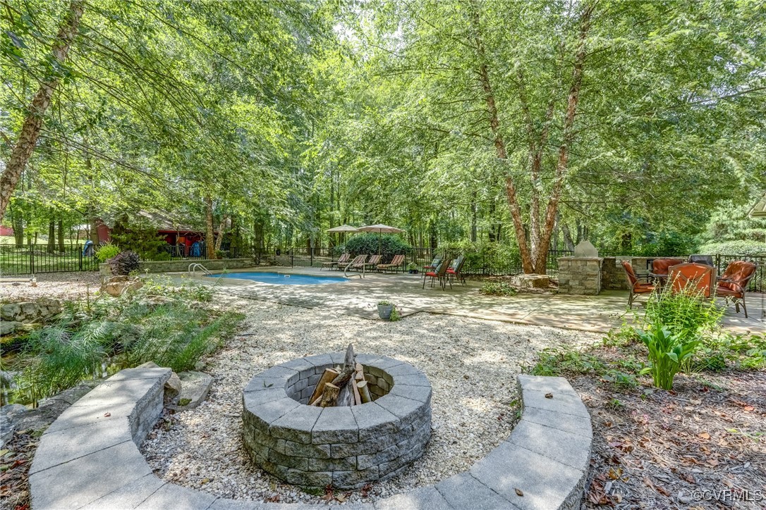 12506 Stagfield Road Ashland, VA 23005 - Photo 10 of 46 Gallery Image 10