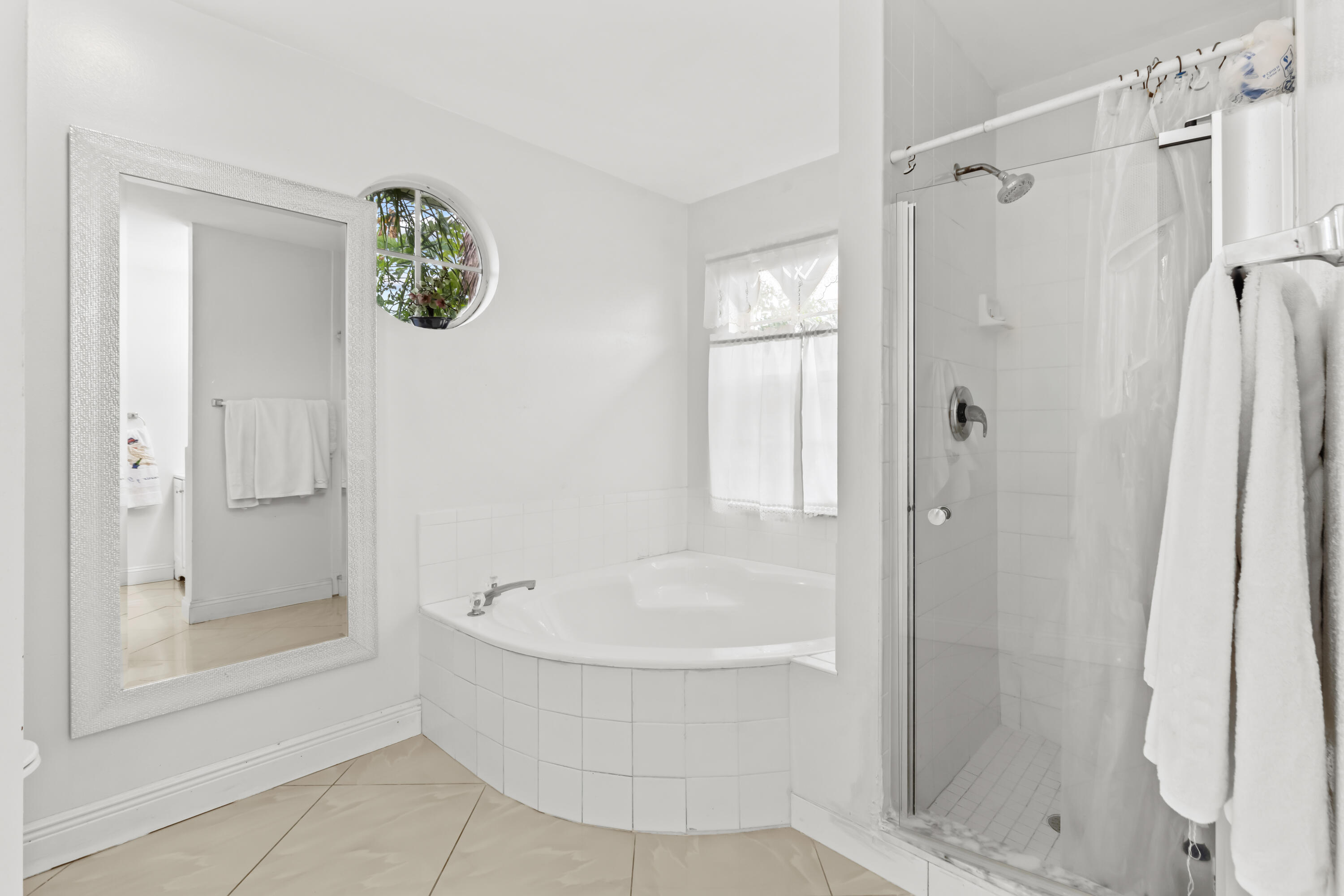 2962 Southeast Bella Road Port St. Lucie, FL 34984 - Photo 14 of 25 Master Bath 2