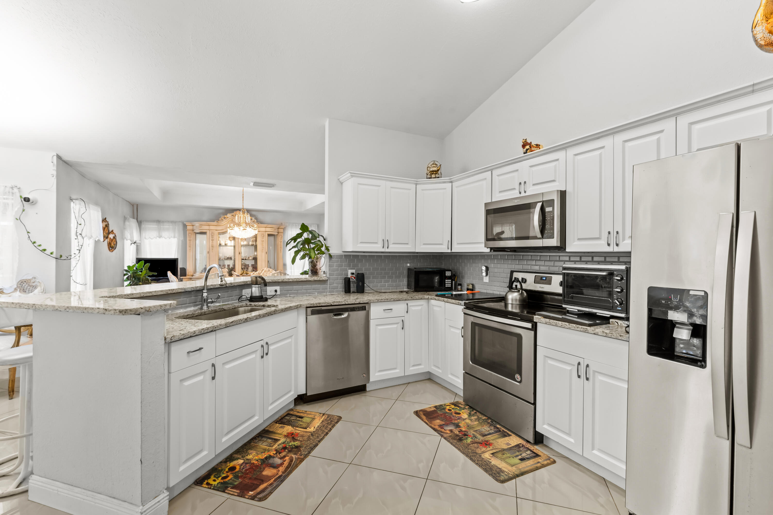 2962 Southeast Bella Road Port St. Lucie, FL 34984 - Photo 9 of 25 Kitchen 1