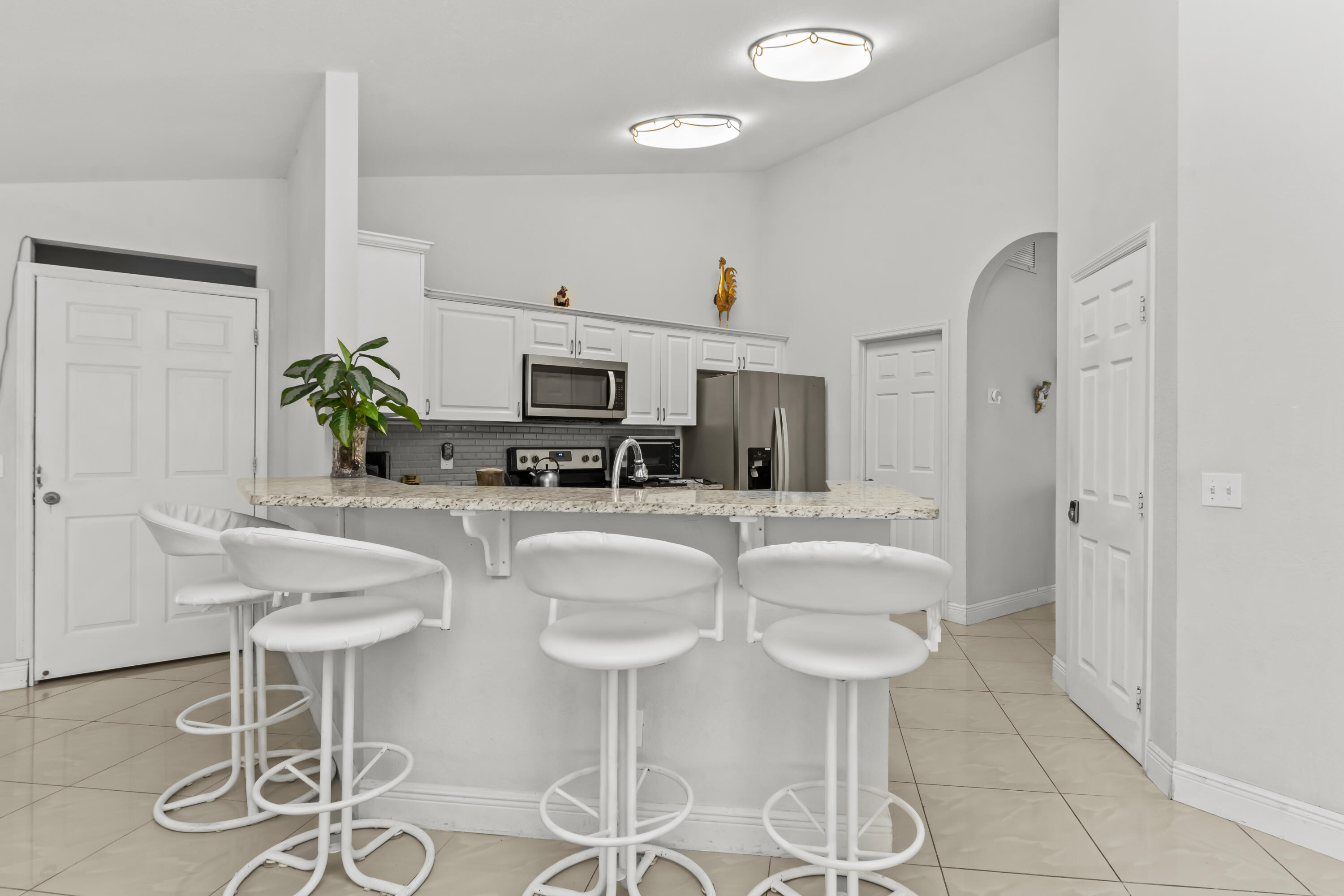 2962 Southeast Bella Road Port St. Lucie, FL 34984 - Photo 10 of 25 Kitchen 2