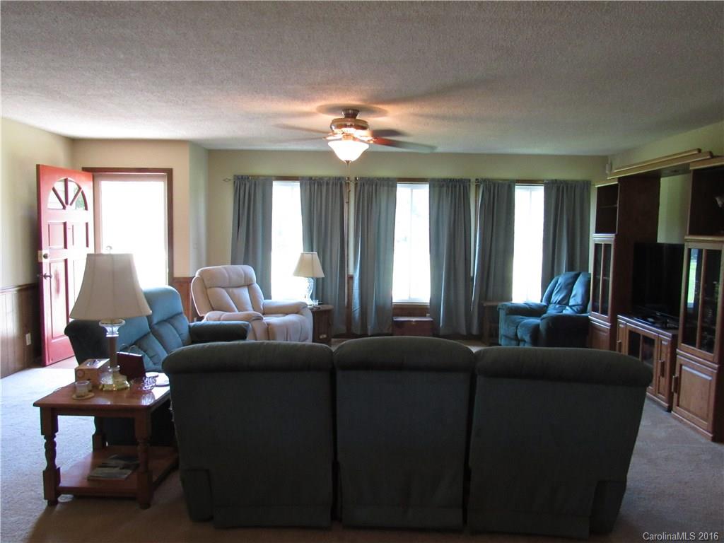 3322 Edwards Road Wingate, NC 28174 - Photo 9 of 20 Gallery Image 9