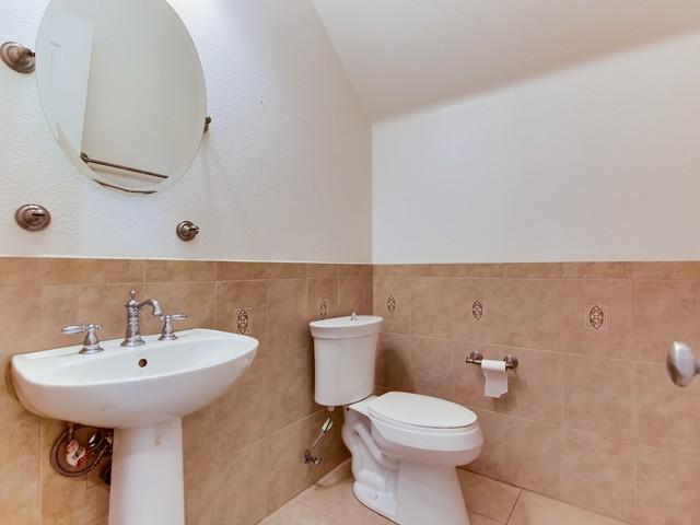 2350 Lapis Road Carlsbad, CA 92009 - Photo 12 of 25