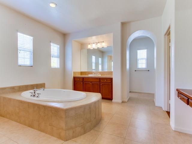 2350 Lapis Road Carlsbad, CA 92009 - Photo 14 of 25