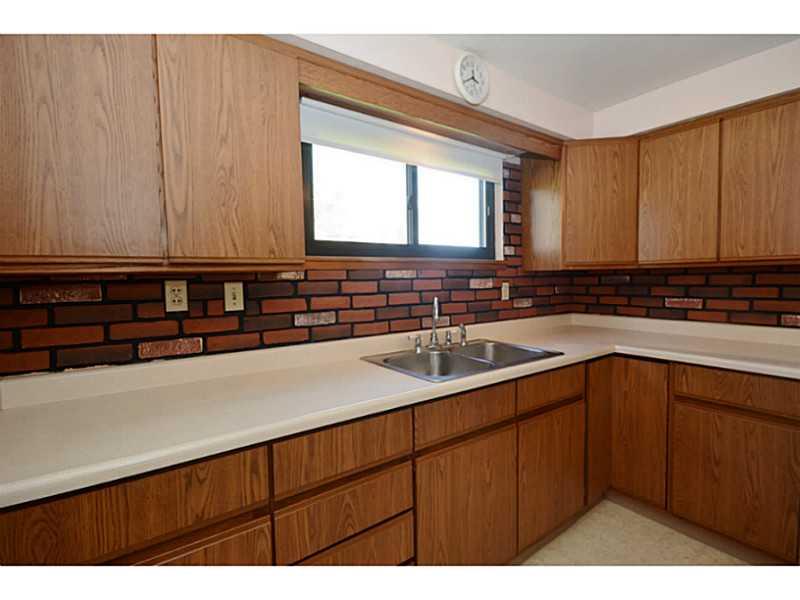 4200 Battle Ridge Road McDonald, PA 15057 - Photo 8 of 25 Kitchen.