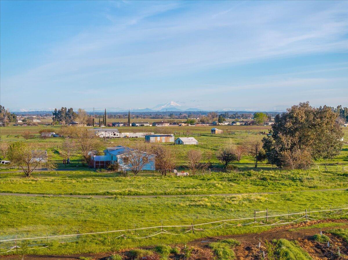 11140 Rawson Road Red Bluff, CA 96080 - Photo 8 of 49 View to North-Shasta