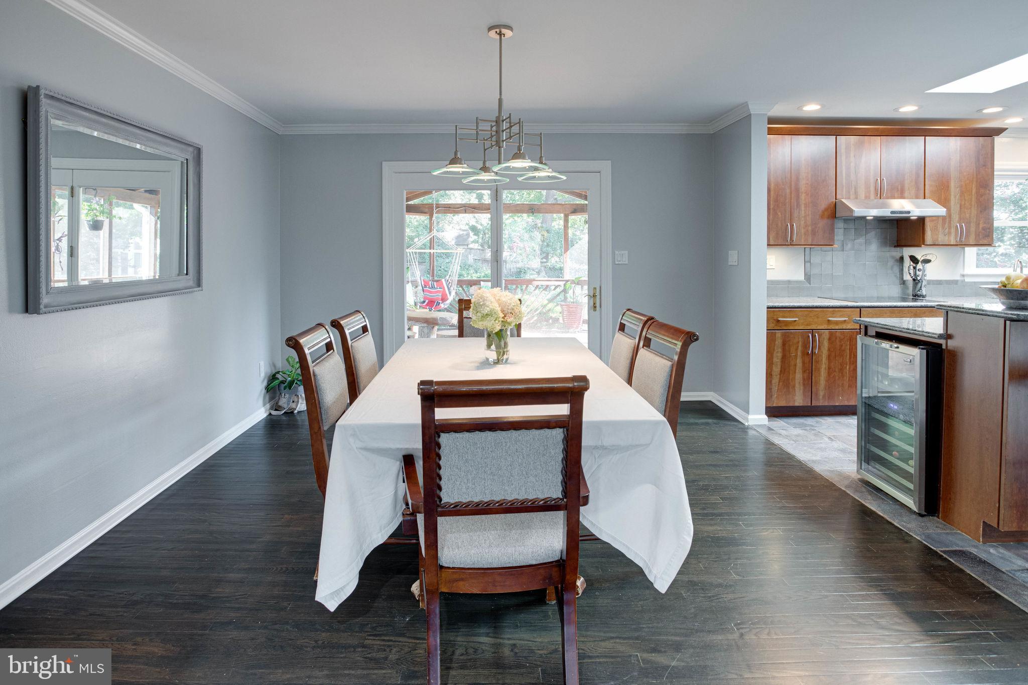 5018 Powell Road Fairfax, VA 22032 - Photo 8 of 47 Dinning Room