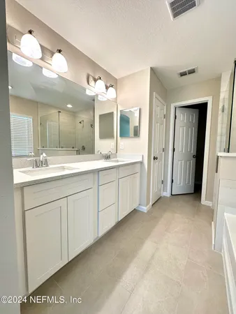 $369,900 | 11257 Revolutionary Way, Jacksonville, FL 32221