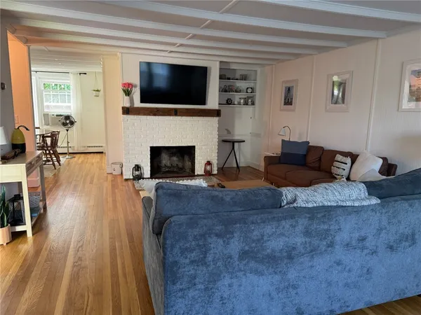 $3,450 | 41 Dudley Avenue, Newport, RI 02840