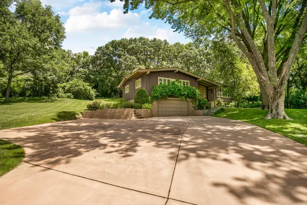 $449,000 | 3135 Blackheath Drive, St. Cloud, MN 56301