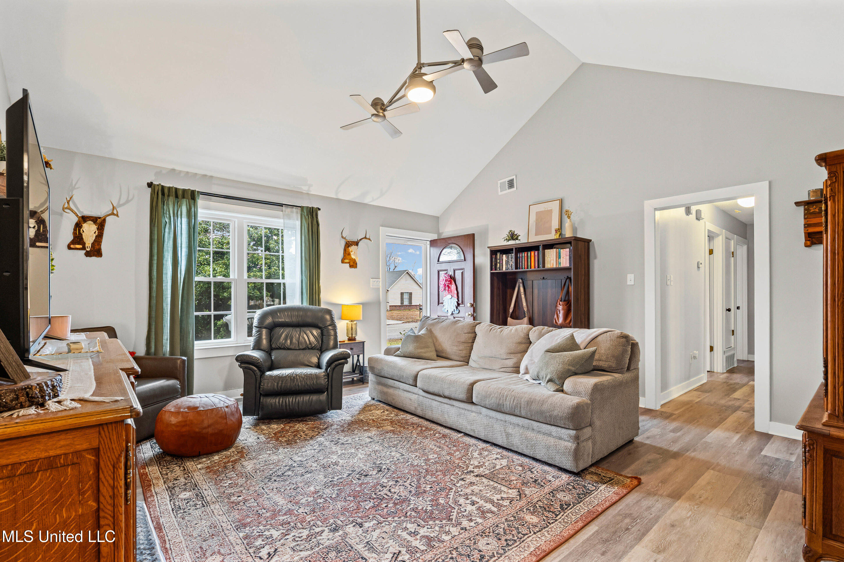 10153 Stephenson Lane Olive Branch, MS 38654 - Photo 5 of 23 6__dsc8202_print