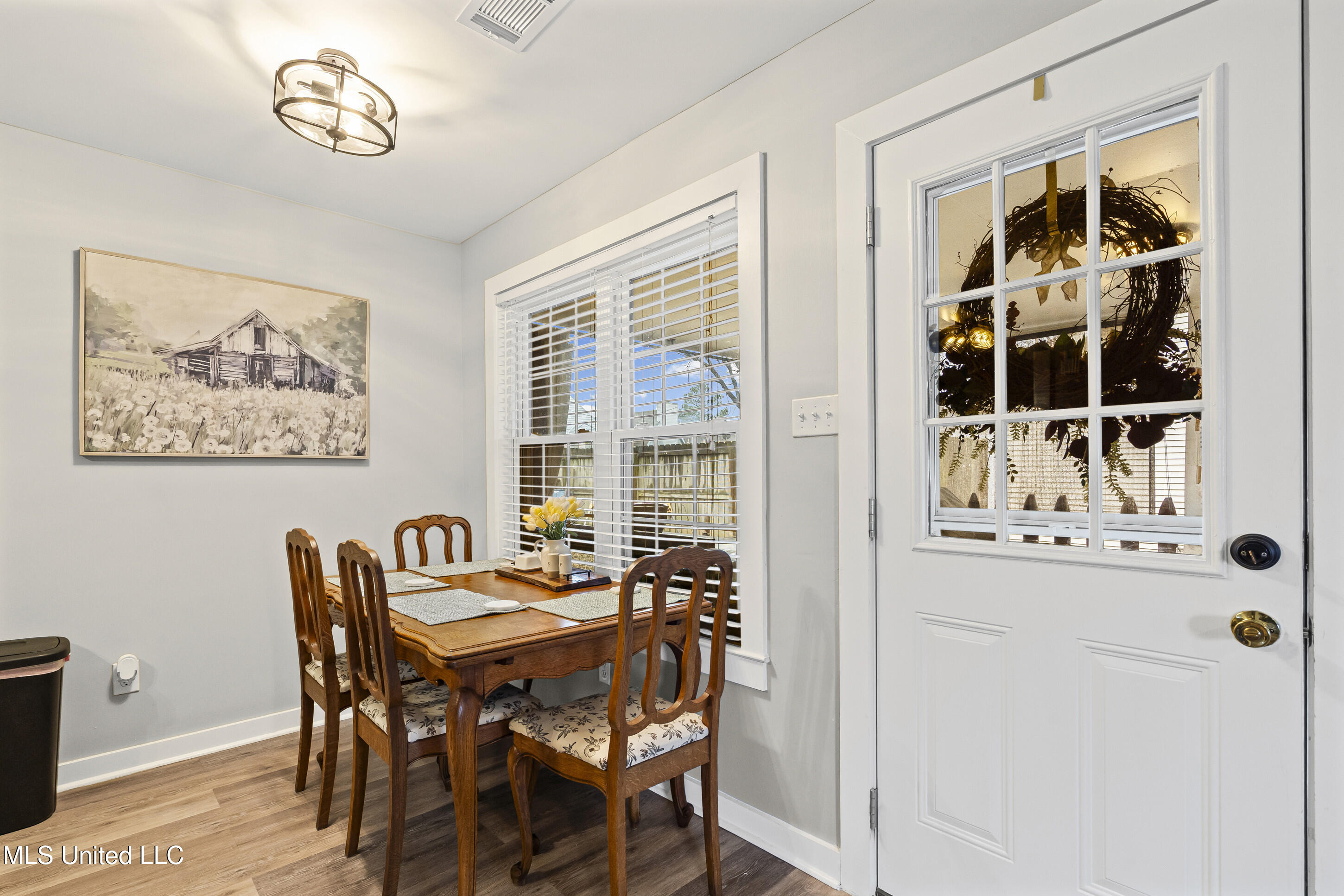 10153 Stephenson Lane Olive Branch, MS 38654 - Photo 6 of 23 4__dsc8205_print