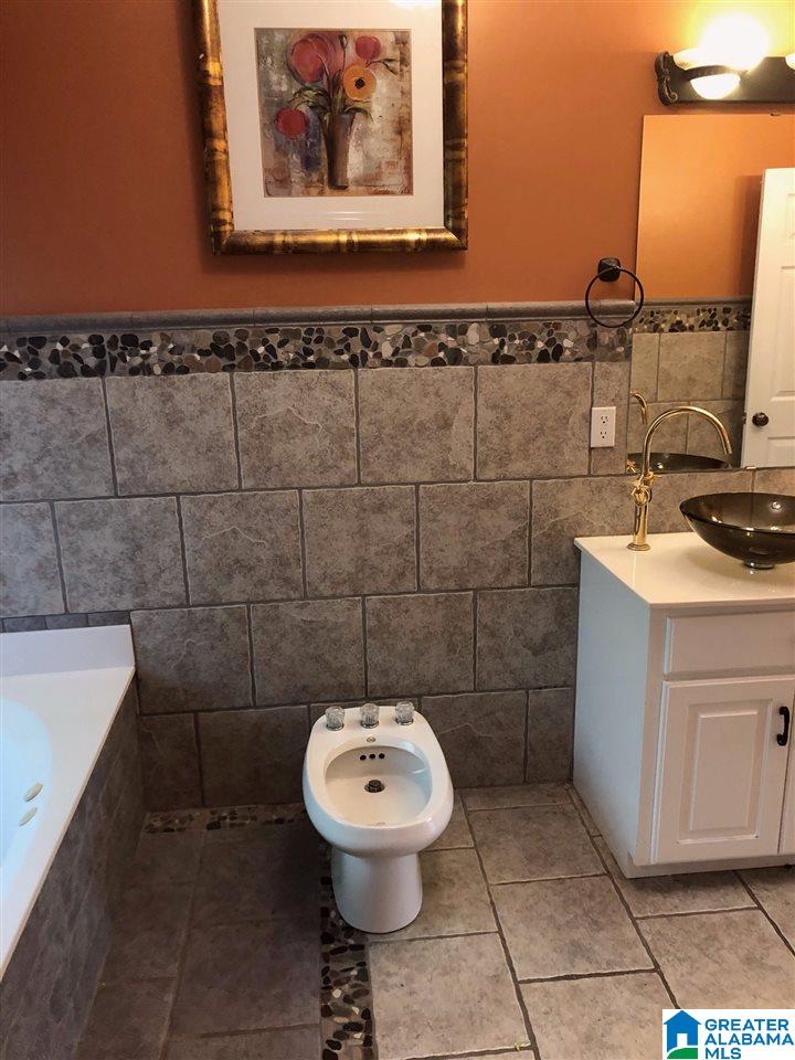 106 Southgate Road Rainbow City, AL 35906 - Photo 19 of 34