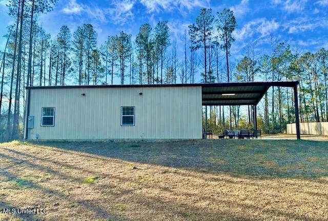 $215,000 | 308 Southeast Rogers Lane, Brookhaven, MS 39601